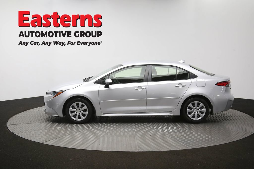 Used 2022 Toyota Corolla LE FWD image 58