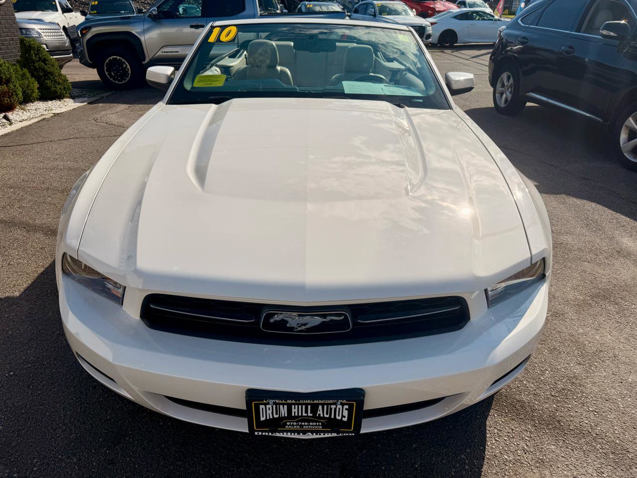 Used 2010 Ford Mustang Convertible RWD image 39