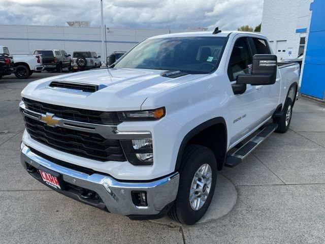New 2025 Chevrolet Silverado 2500 LT w/ Safety Package AWD/4WD image 4