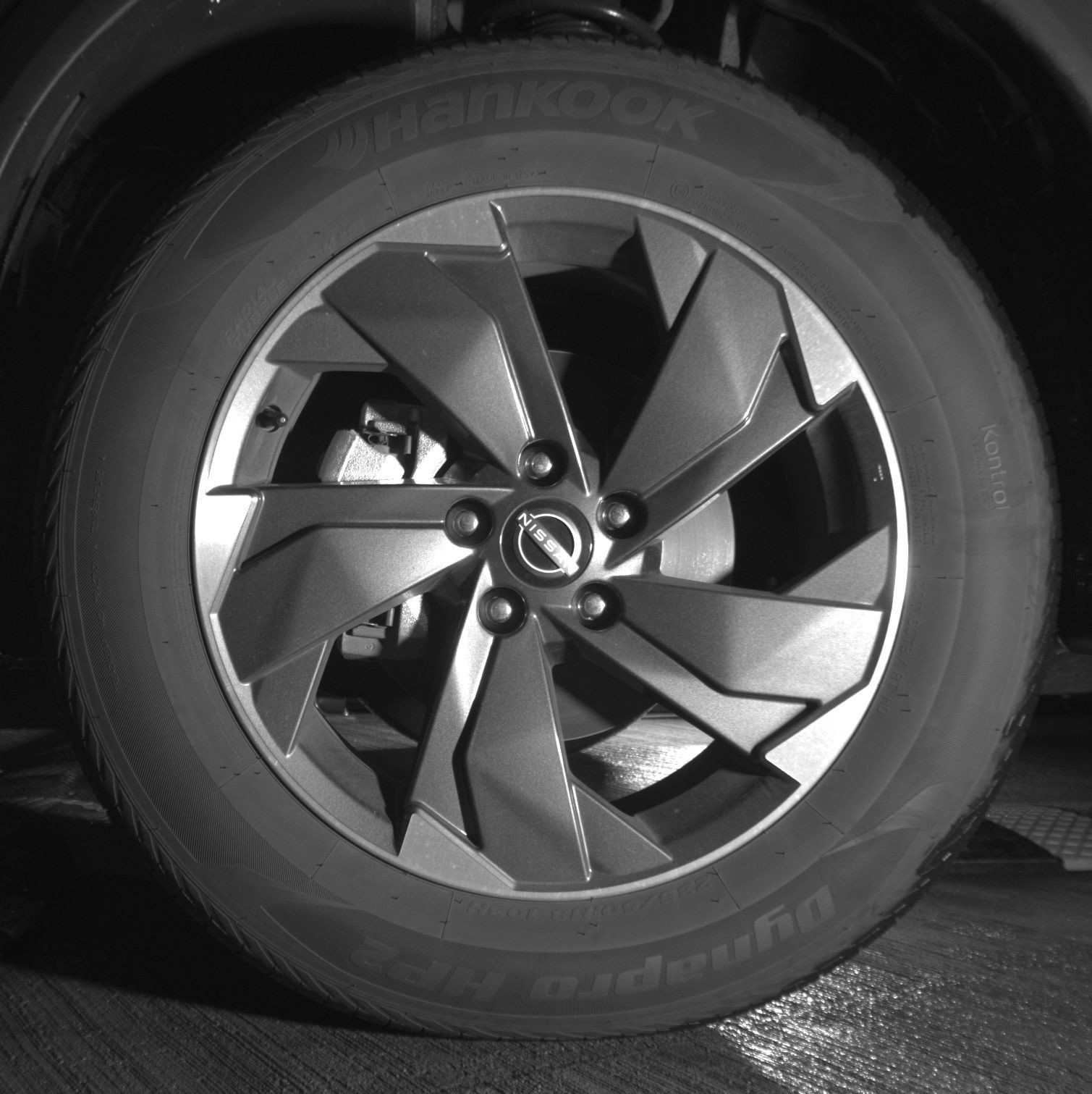 Used 2025 Nissan Rogue SV image 12