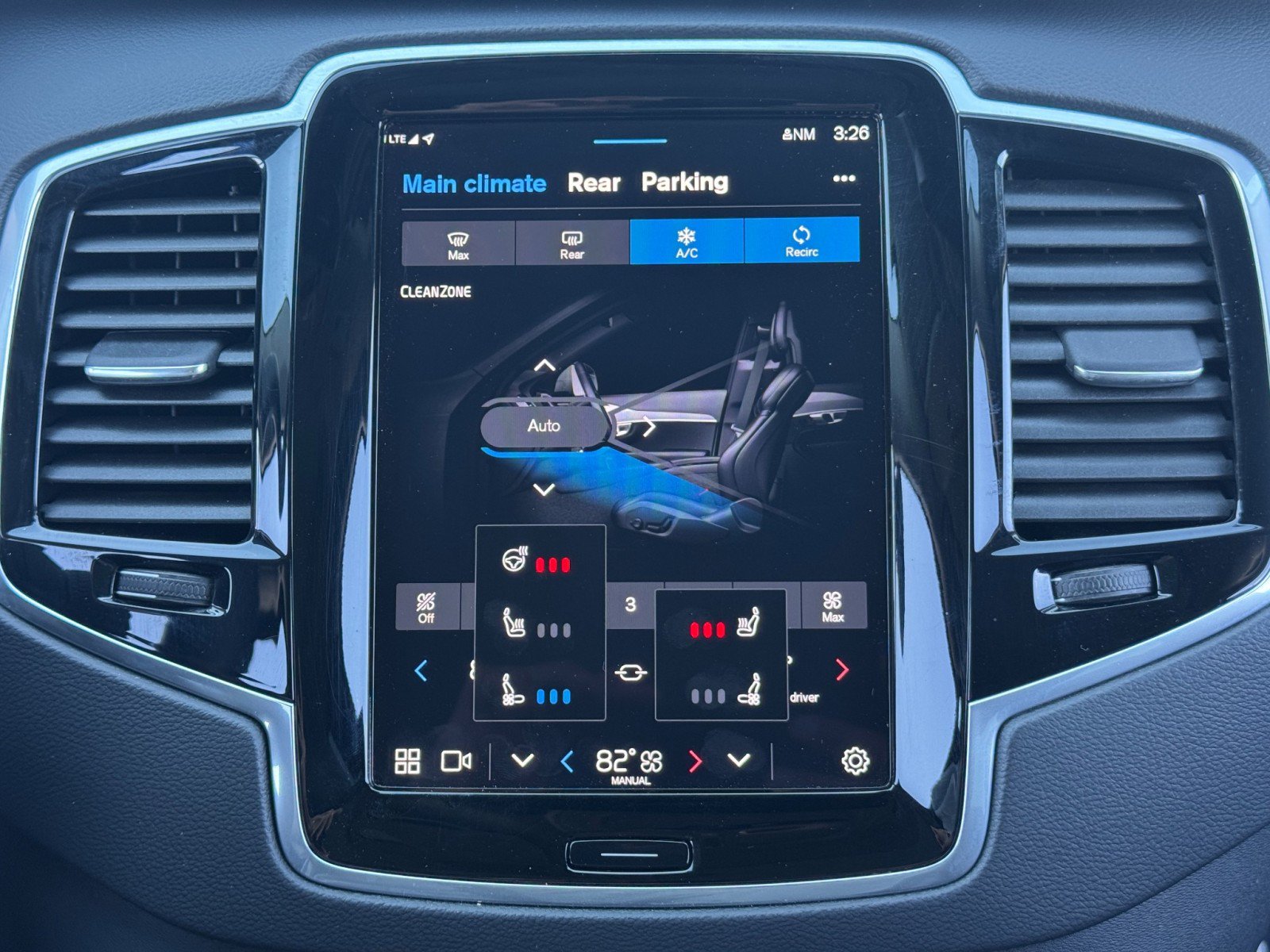 Used 2024 Volvo XC90 B6 Ultimate w/ Lounge Package AWD/4WD image 26