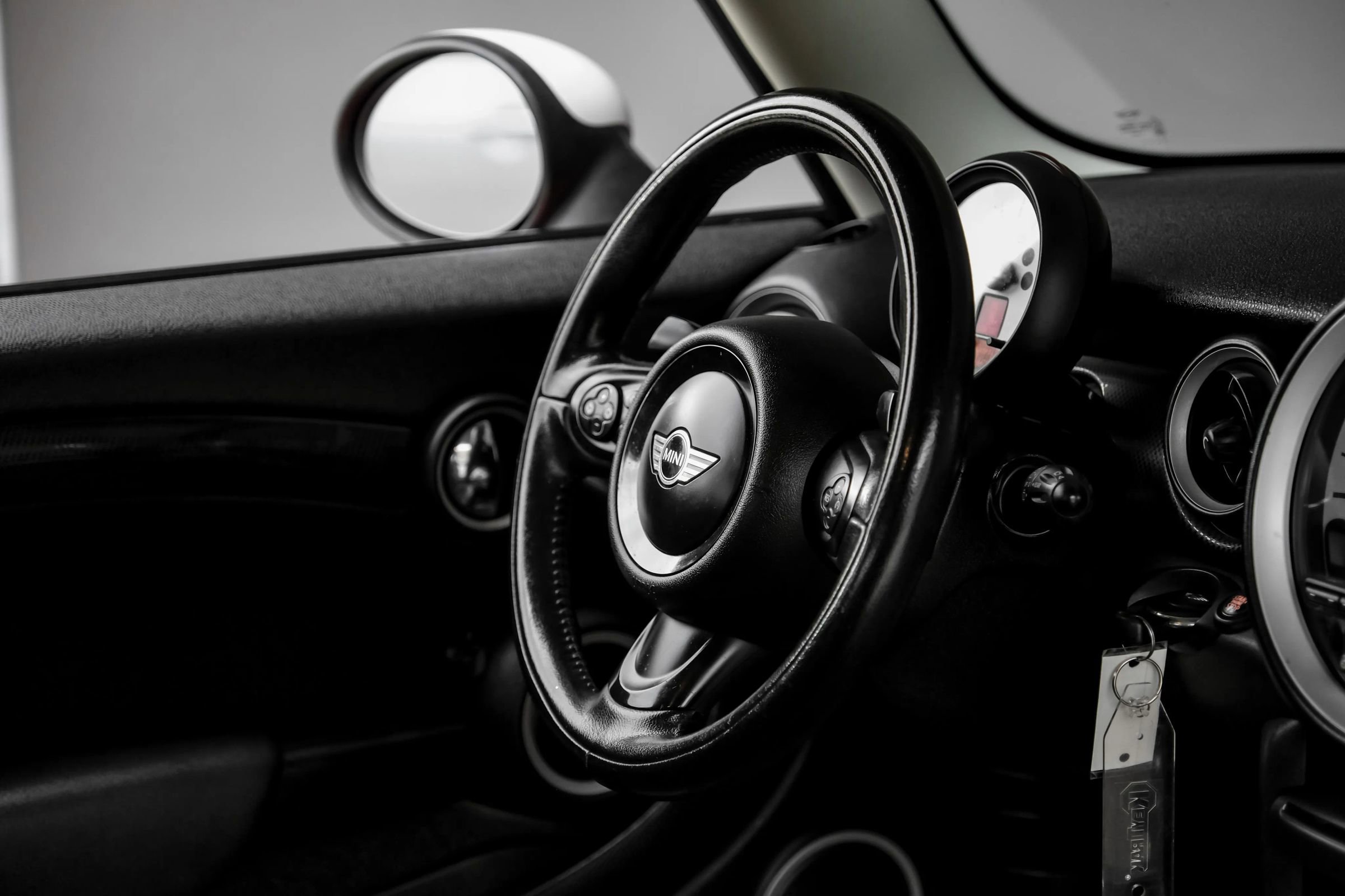 Used 2013 MINI Cooper S image 12