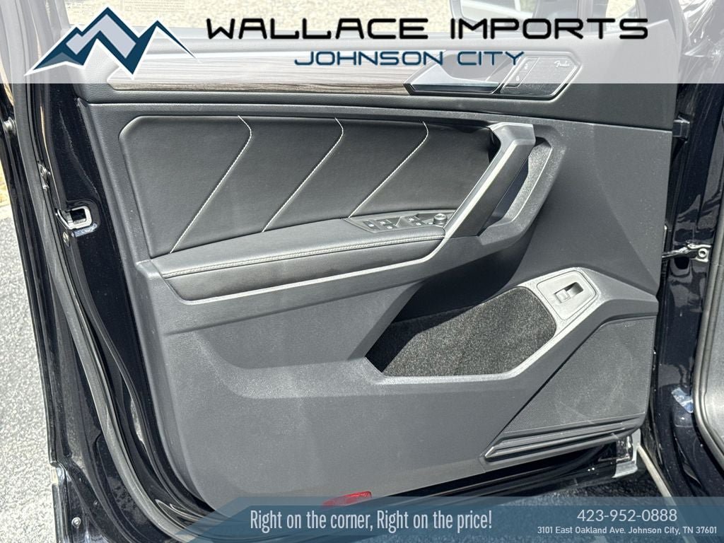 Certified 2024 Volkswagen Tiguan SEL R-Line AWD/4WD image 13