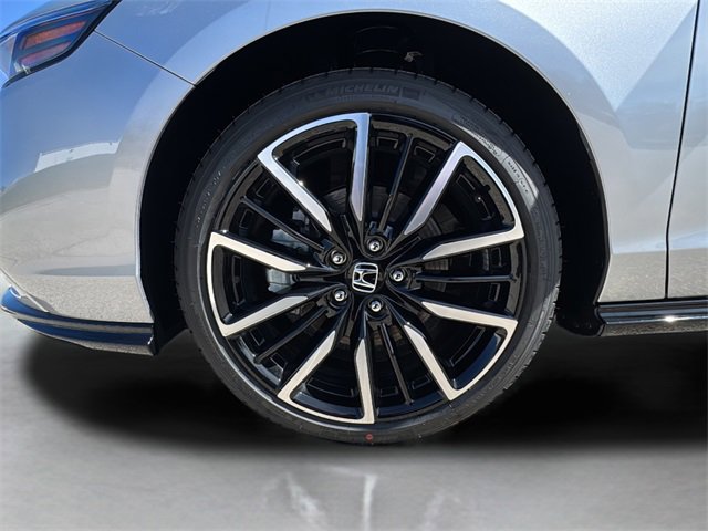 New 2026 Honda Accord Touring image 4