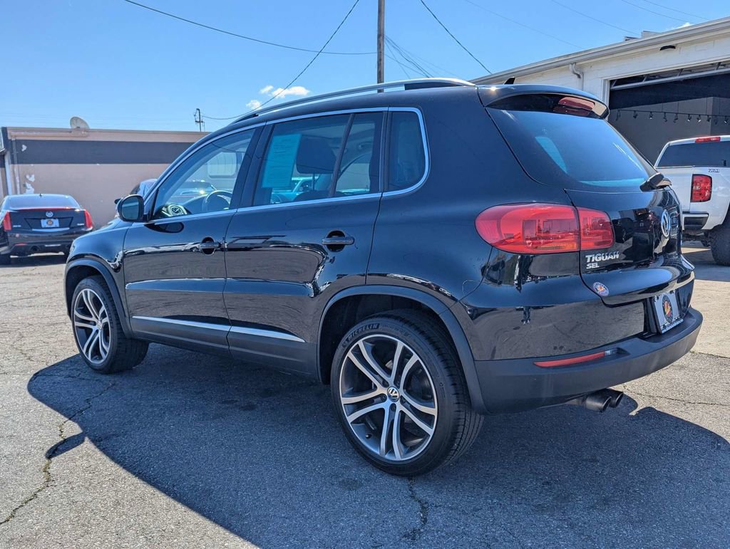 Used 2017 Volkswagen Tiguan SEL image 8
