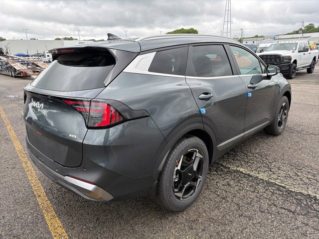New 2026 Kia Sportage EX AWD/4WD image 3