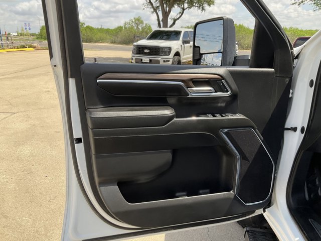 Used 2024 Chevrolet Silverado 2500 LT w/ Convenience Package AWD/4WD image 7
