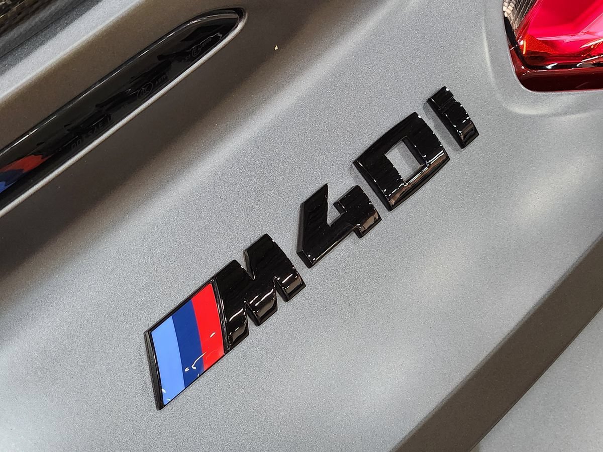 Used 2023 BMW Z4 M40i w/ Premium Package RWD image 31