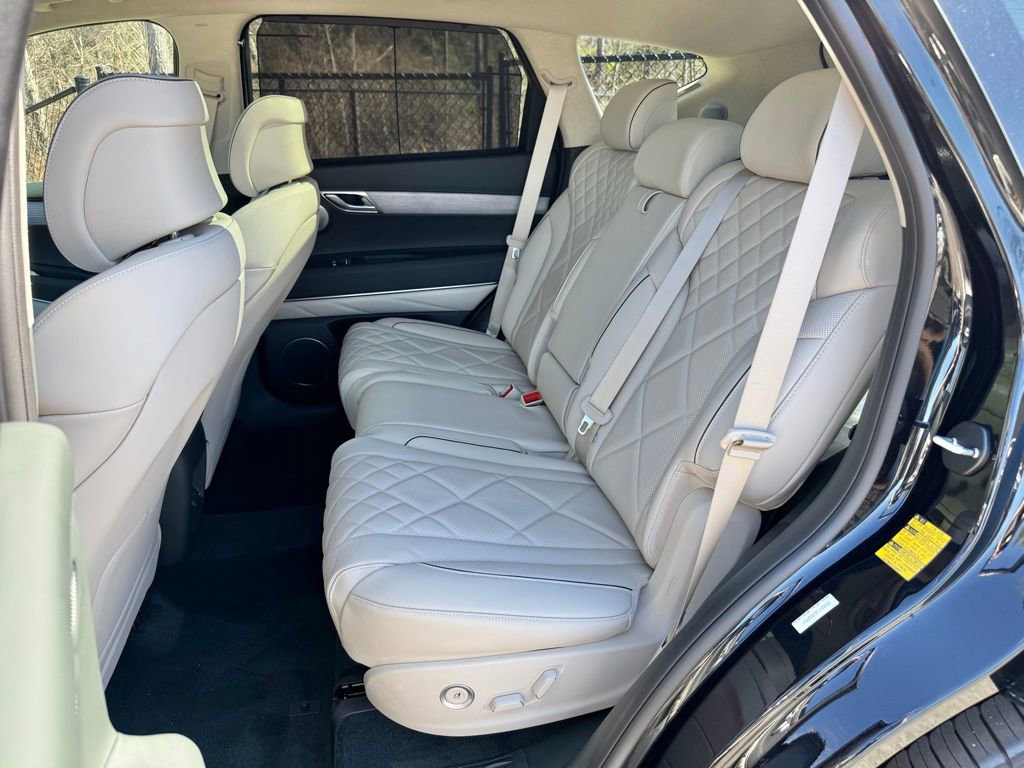 Used 2025 Genesis GV80 3.5T Prestige image 24