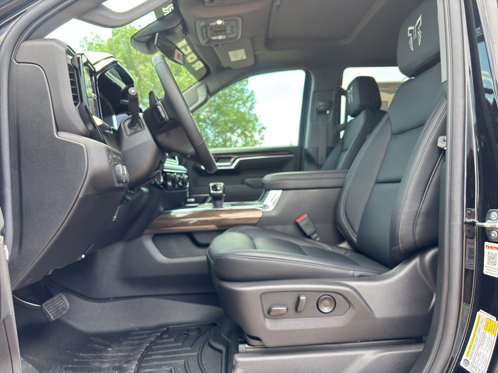 New 2026 Chevrolet Silverado 1500 RST AWD/4WD image 12