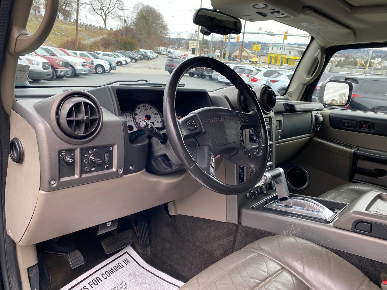 Used 2003 HUMMER H2 w/ Preferred Equipment Group image 10