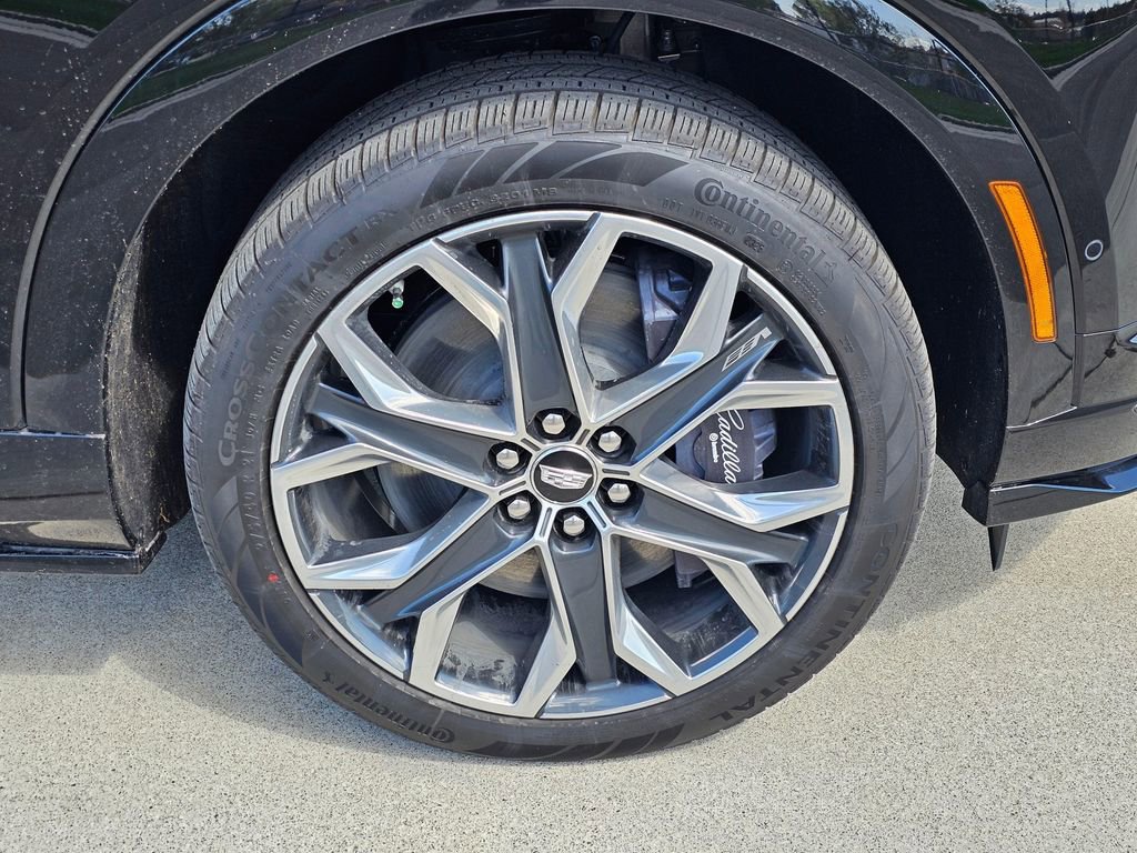 New 2026 Cadillac Optiq V AWD/4WD image 9