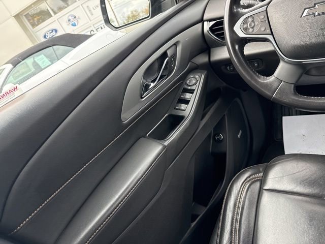 Used 2021 Chevrolet Traverse RS image 29