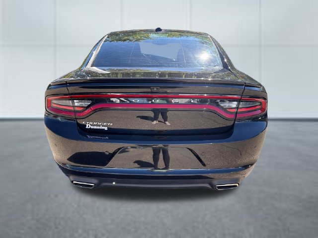 Used 2019 Dodge Charger SXT AWD/4WD image 3
