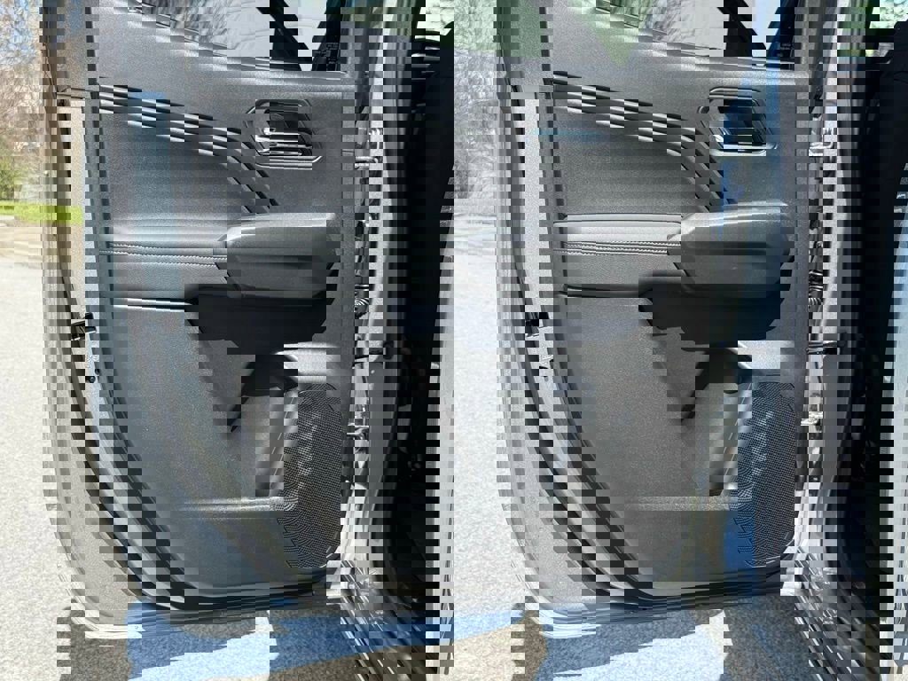 New 2026 GMC Canyon Elevation image 18