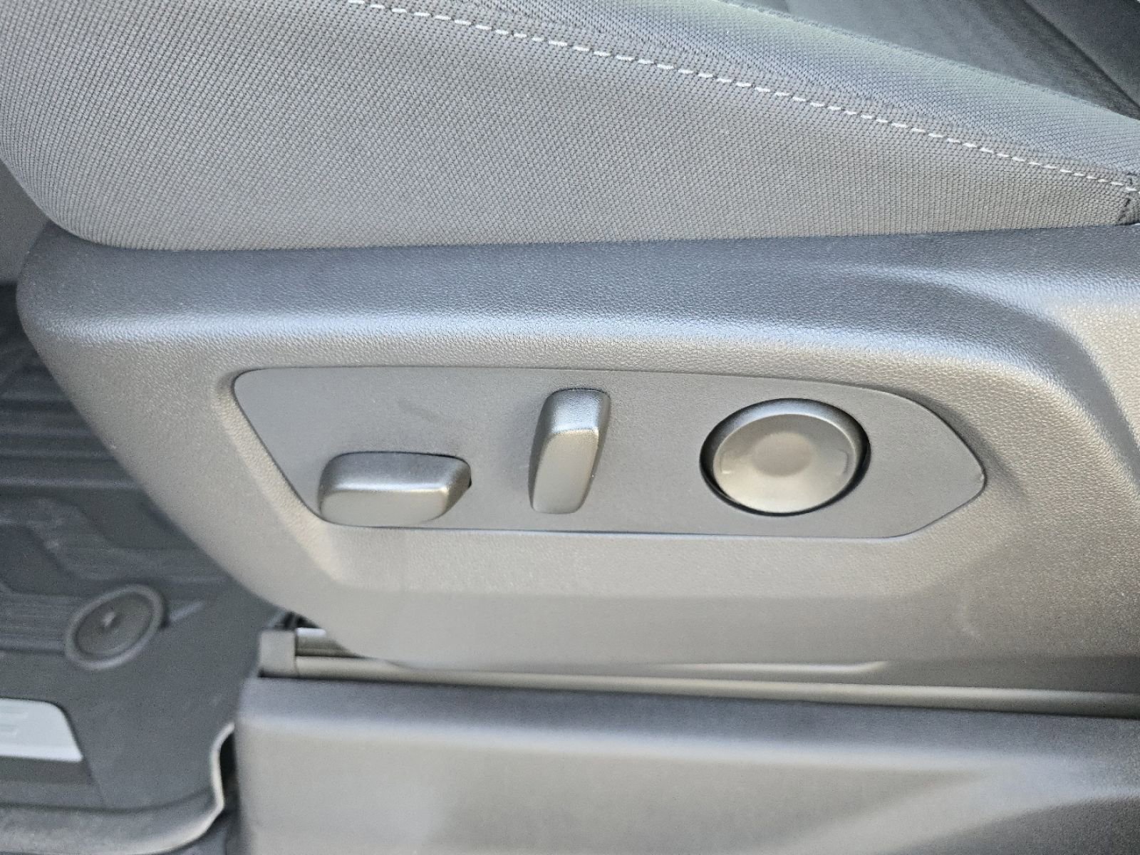 New 2026 GMC Sierra 1500 Elevation image 27