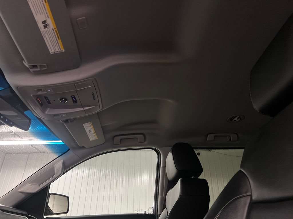 Used 2017 Chevrolet Tahoe LT AWD/4WD image 27