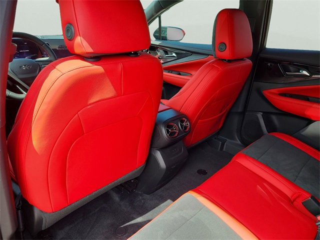 New 2025 Chevrolet Blazer EV RS image 12