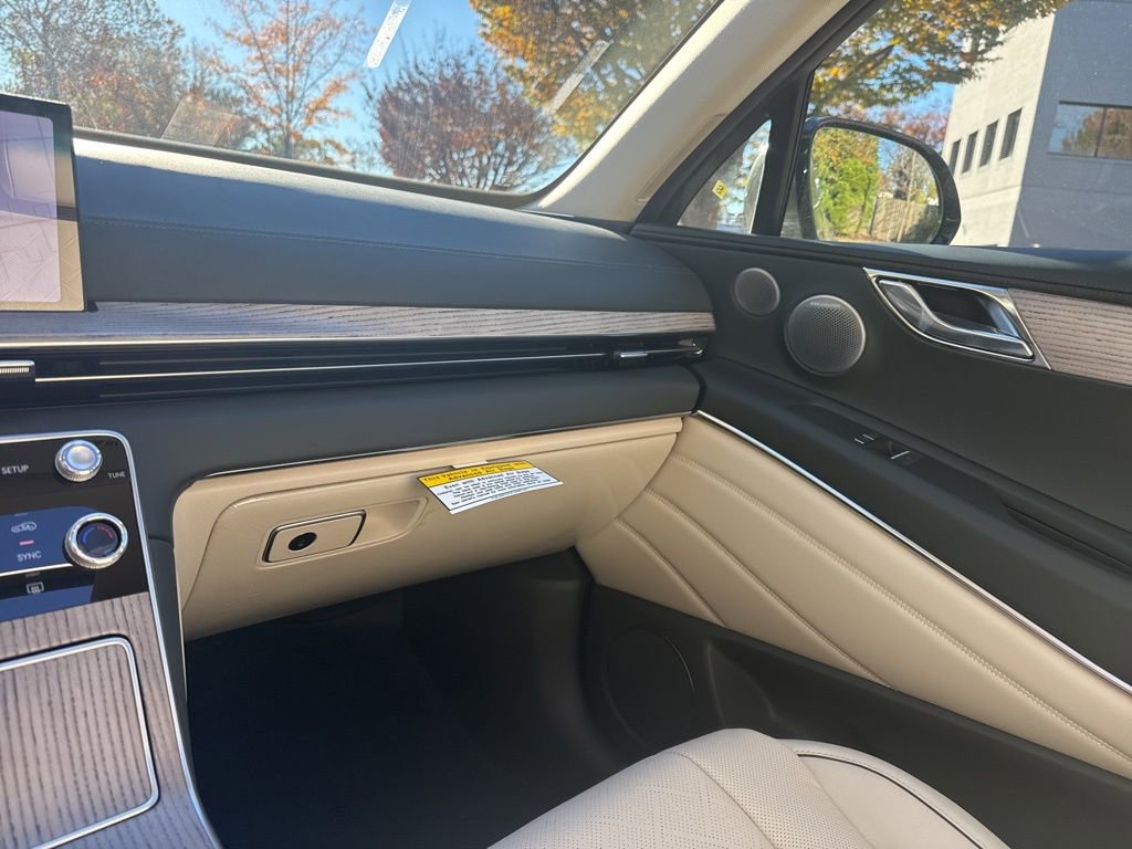 New 2026 Genesis GV80 2.5T Advanced image 22