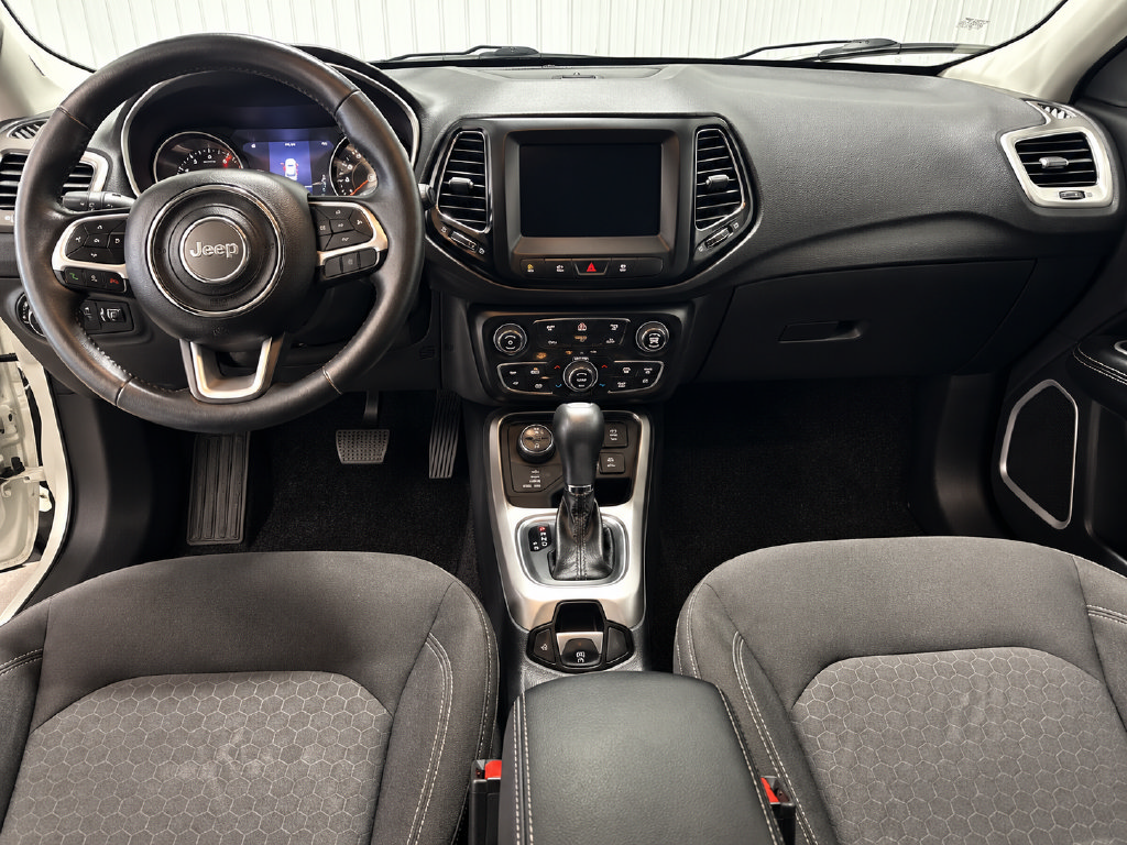 Used 2021 Jeep Compass Sport AWD/4WD image 11