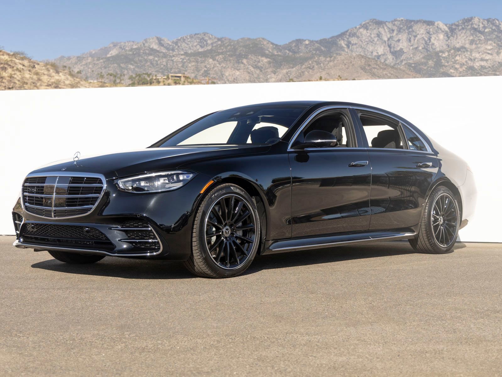 New 2026 Mercedes-Benz S 500 4MATIC video 1