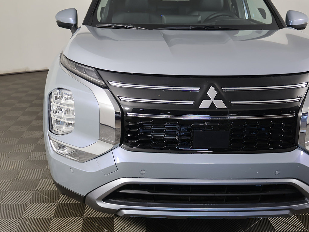 New 2026 Mitsubishi Outlander SE FWD image 15