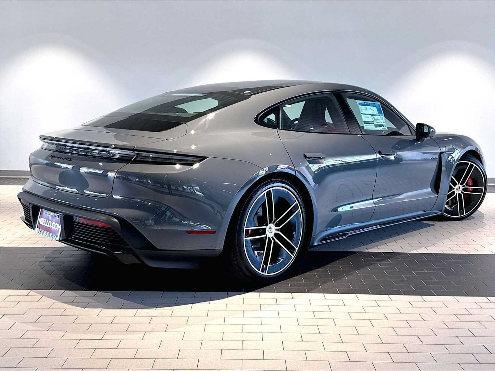 New 2026 Porsche Taycan GTS AWD/4WD image 7