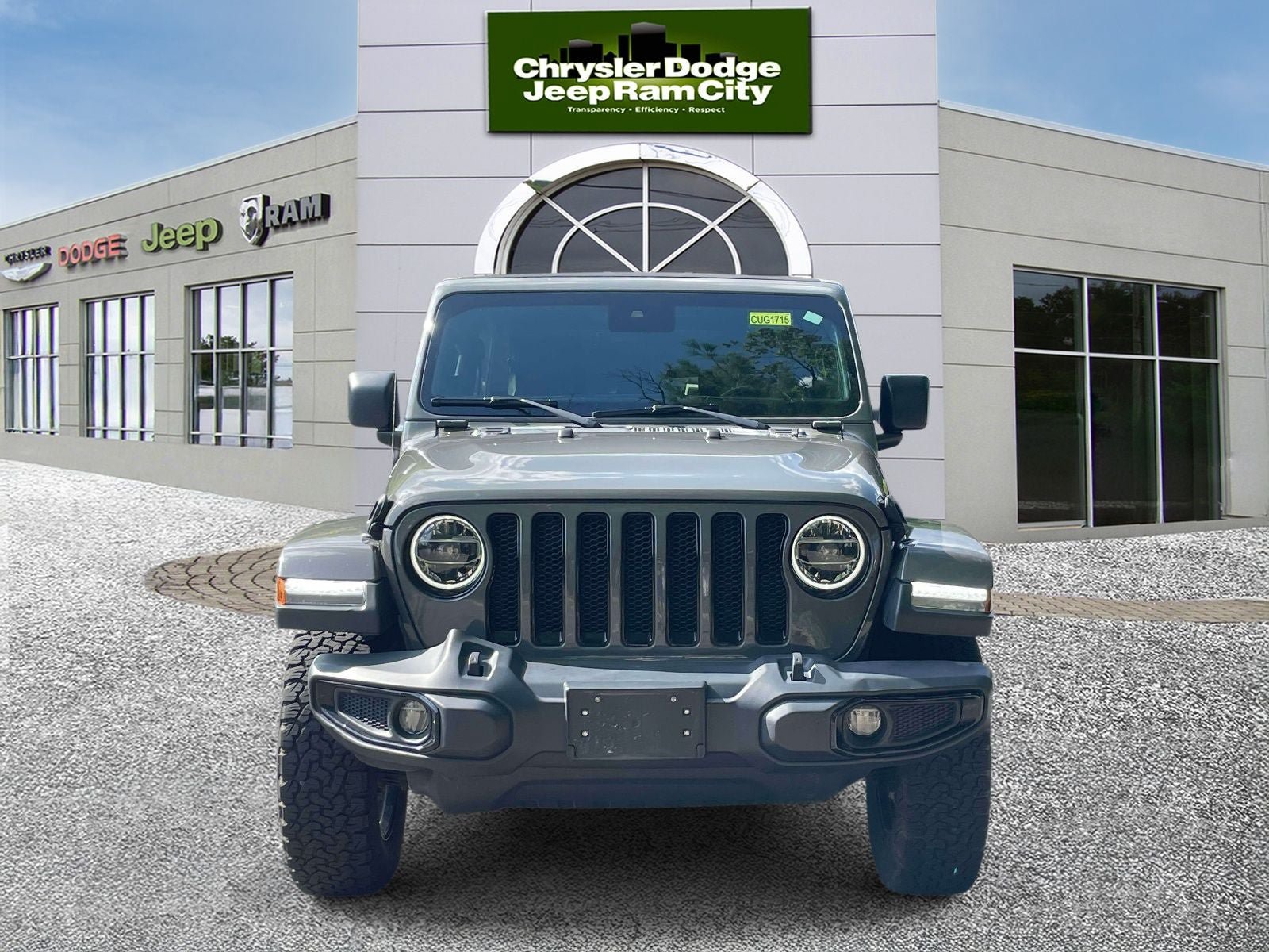 Used 2020 Jeep Wrangler Unlimited Sahara AWD/4WD image 2