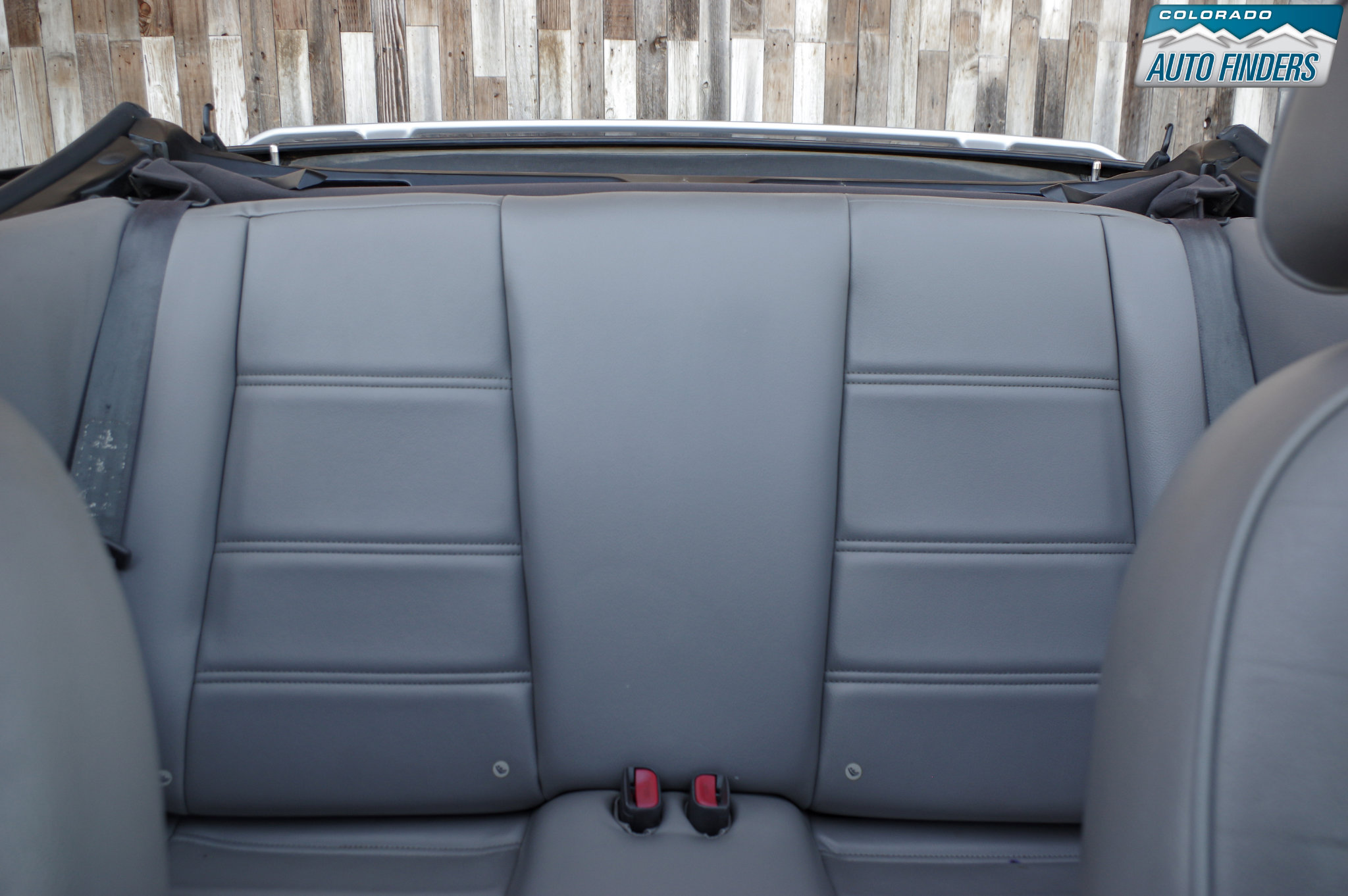 Used 2003 Ford Mustang Convertible image 27