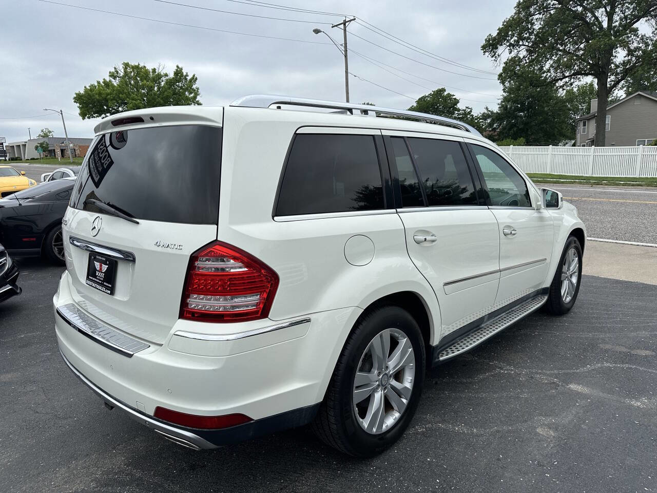 Used 2012 Mercedes-Benz GL 450 4MATIC image 7
