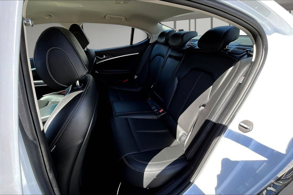 Used 2024 Genesis G70 2.5T image 22