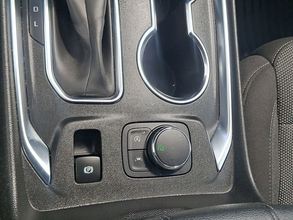 Used 2023 Chevrolet Traverse LT AWD/4WD image 25