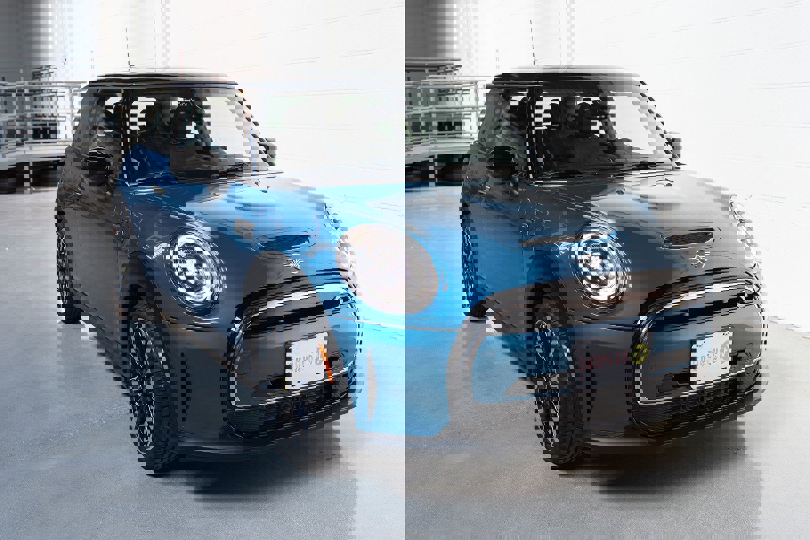 Used 2023 MINI Cooper SE image 11