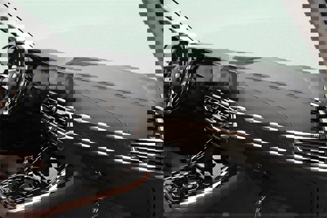 Used 2021 BMW X7 xDrive40i w/ Parking Assistance Package image 13