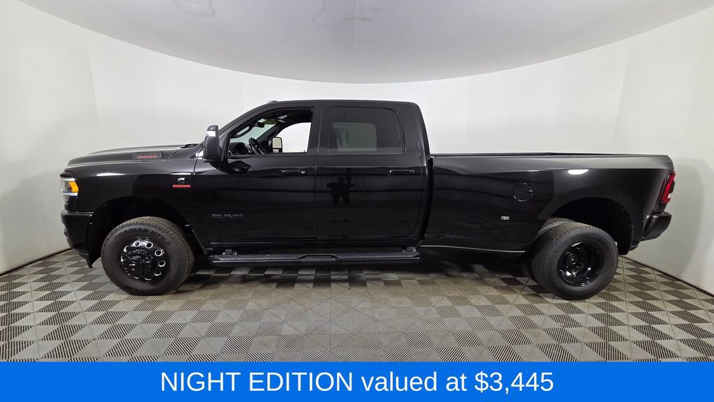 Used 2023 RAM 3500 Big Horn w/ Level B Equipment Group AWD/4WD image 5