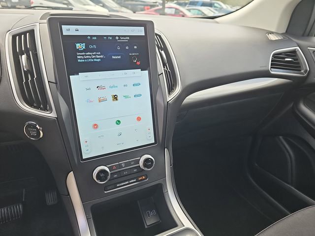 Used 2024 Ford Edge SE w/ Black Appearance Package image 23