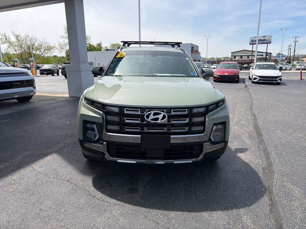 Used 2025 Hyundai Santa Cruz Limited image 8