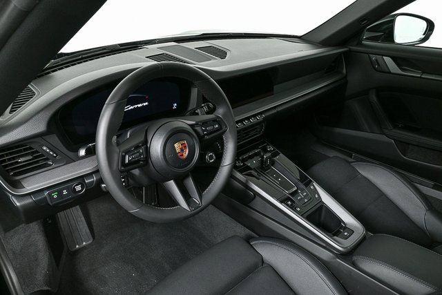 Certified 2025 Porsche 911 Carrera image 4