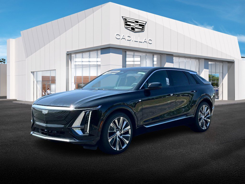 New 2025 Cadillac Lyriq Luxury w/ LPO, Floor Liner Package