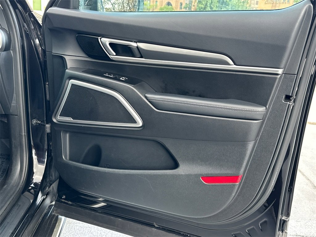 Certified 2021 Kia Telluride S image 14