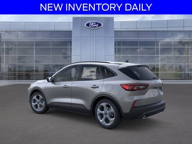 New 2026 Ford Escape ST-Line w/ Tech Pack #1 AWD/4WD image 4