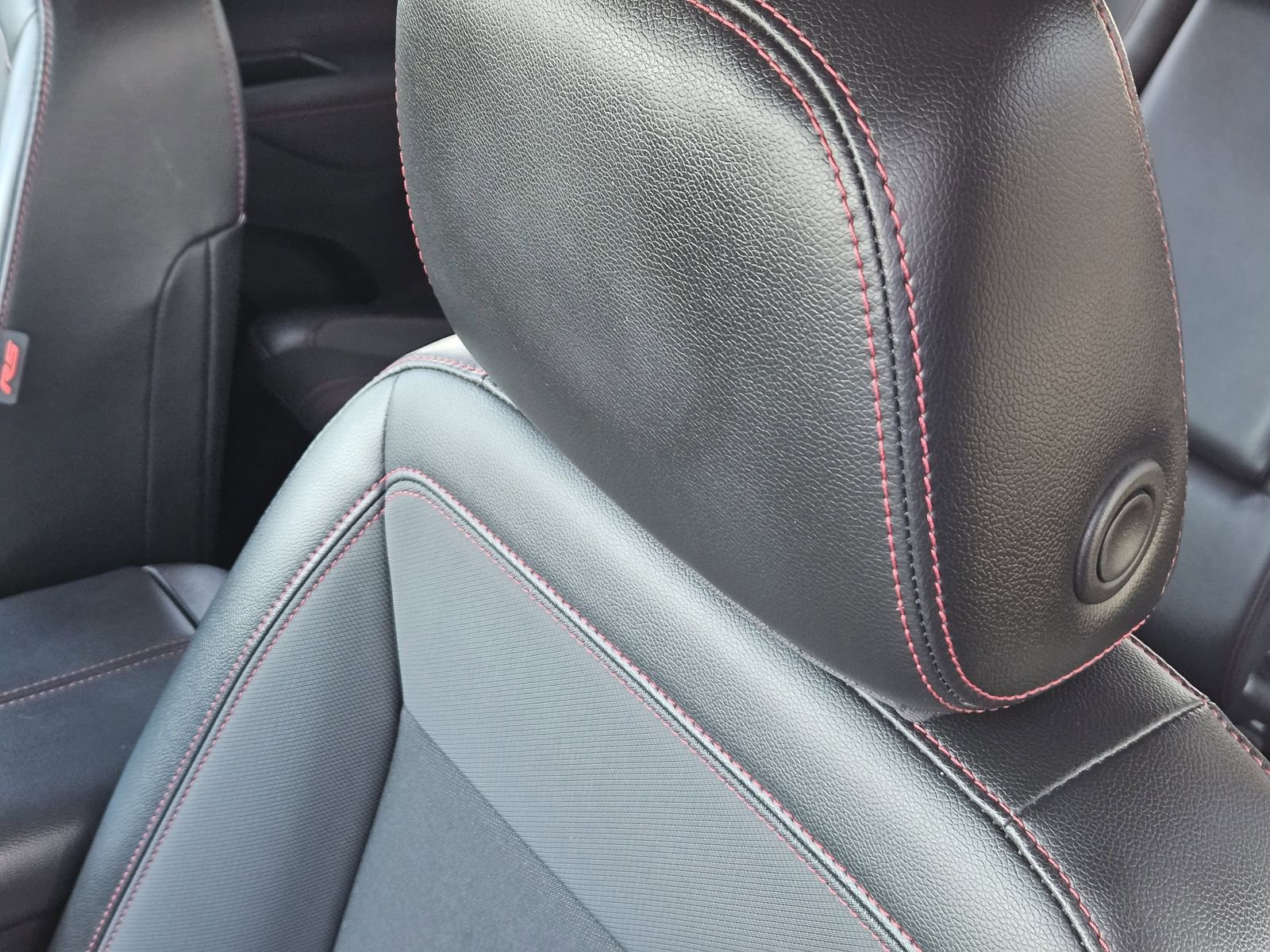 Certified 2022 Chevrolet Equinox RS FWD image 31
