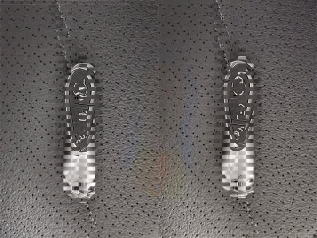 Certified 2025 Mercedes-Benz GLC 300 4MATIC image 39