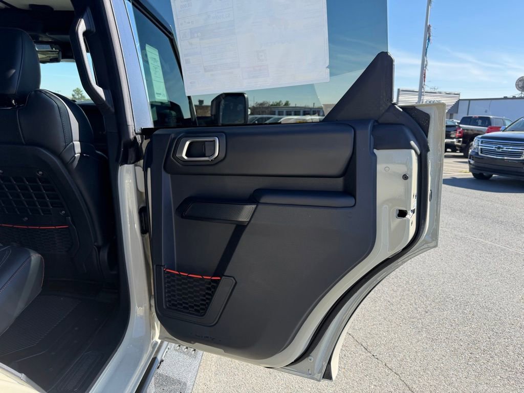 New 2026 Ford Bronco Raptor AWD/4WD image 38