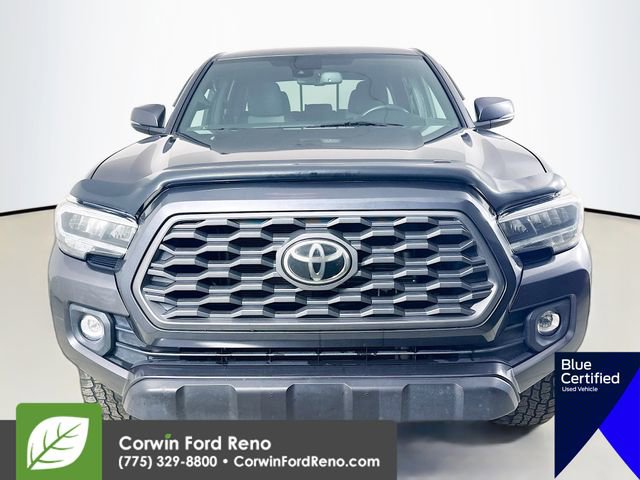 Used 2020 Toyota Tacoma TRD Off-Road image 2