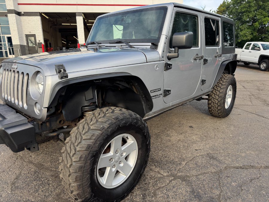 Used 2015 Jeep Wrangler Unlimited Sport w/ Power Convenience Group AWD/4WD image 9