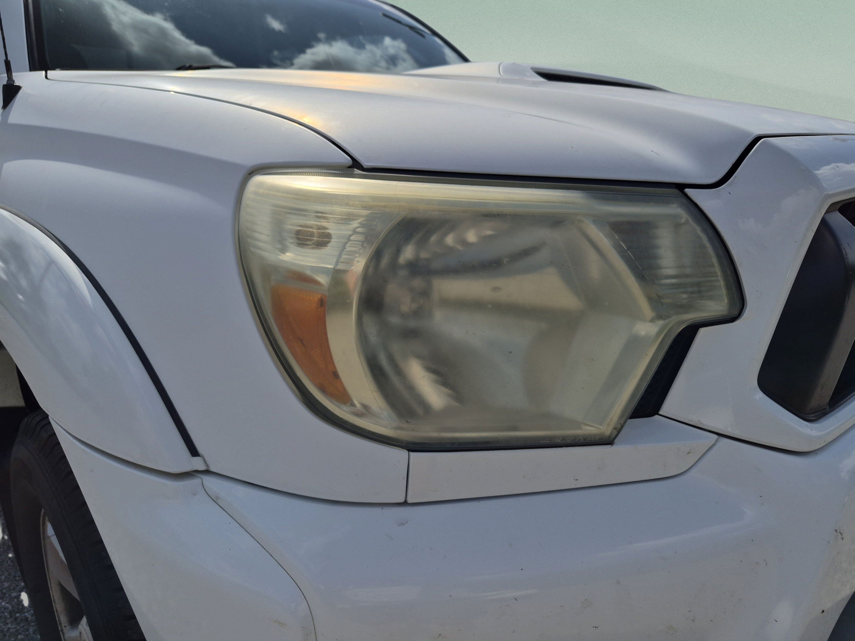 Used 2015 Toyota Tacoma PreRunner w/ TRD Sport Package RWD image 19