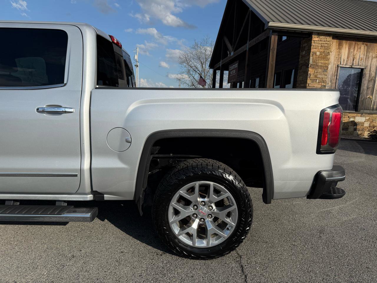 Used 2018 GMC Sierra 1500 SLT w/ Texas SLT Premium Package image 43