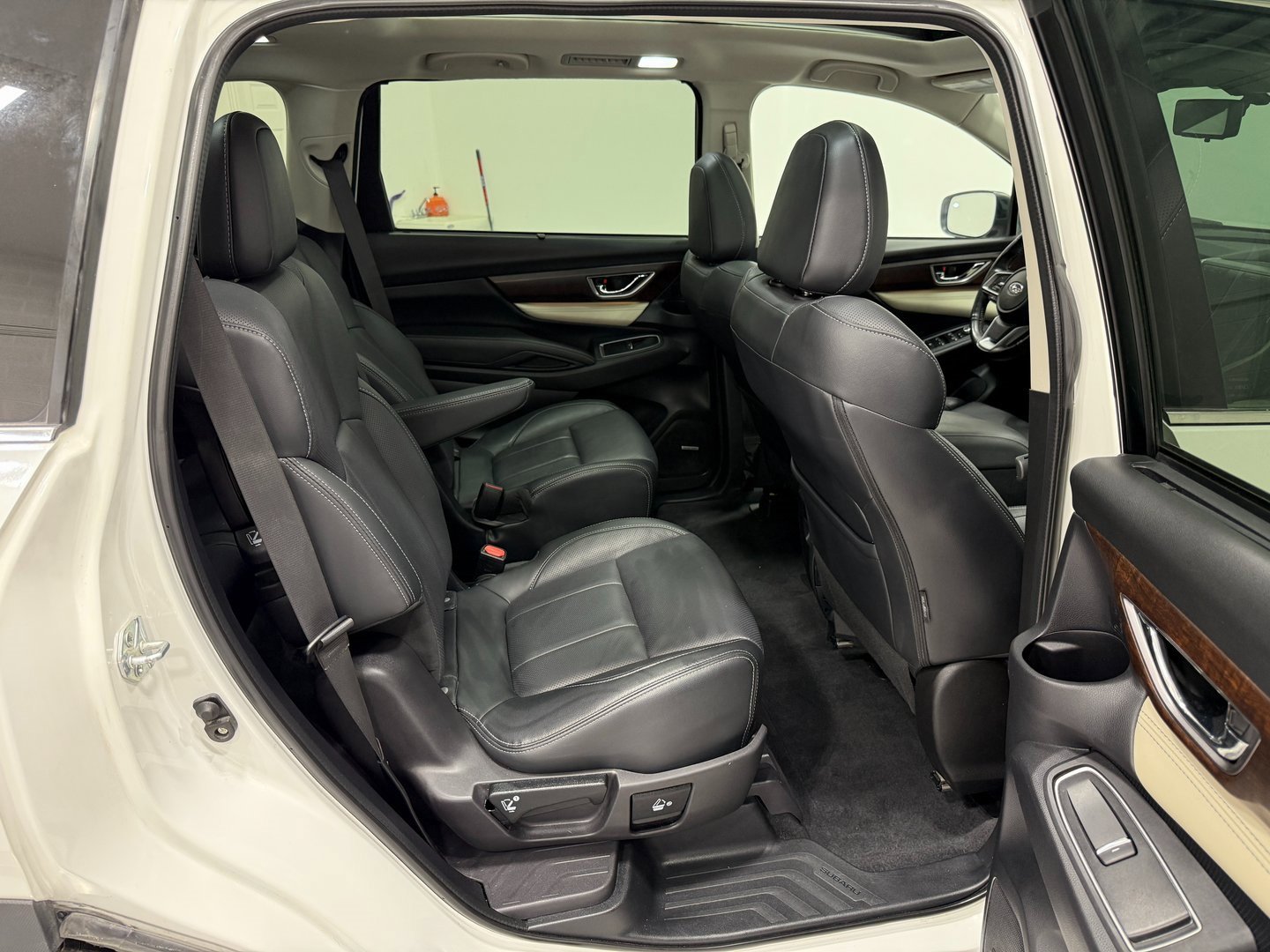 Used 2022 Subaru Ascent Touring w/ Popular Package #2A image 35