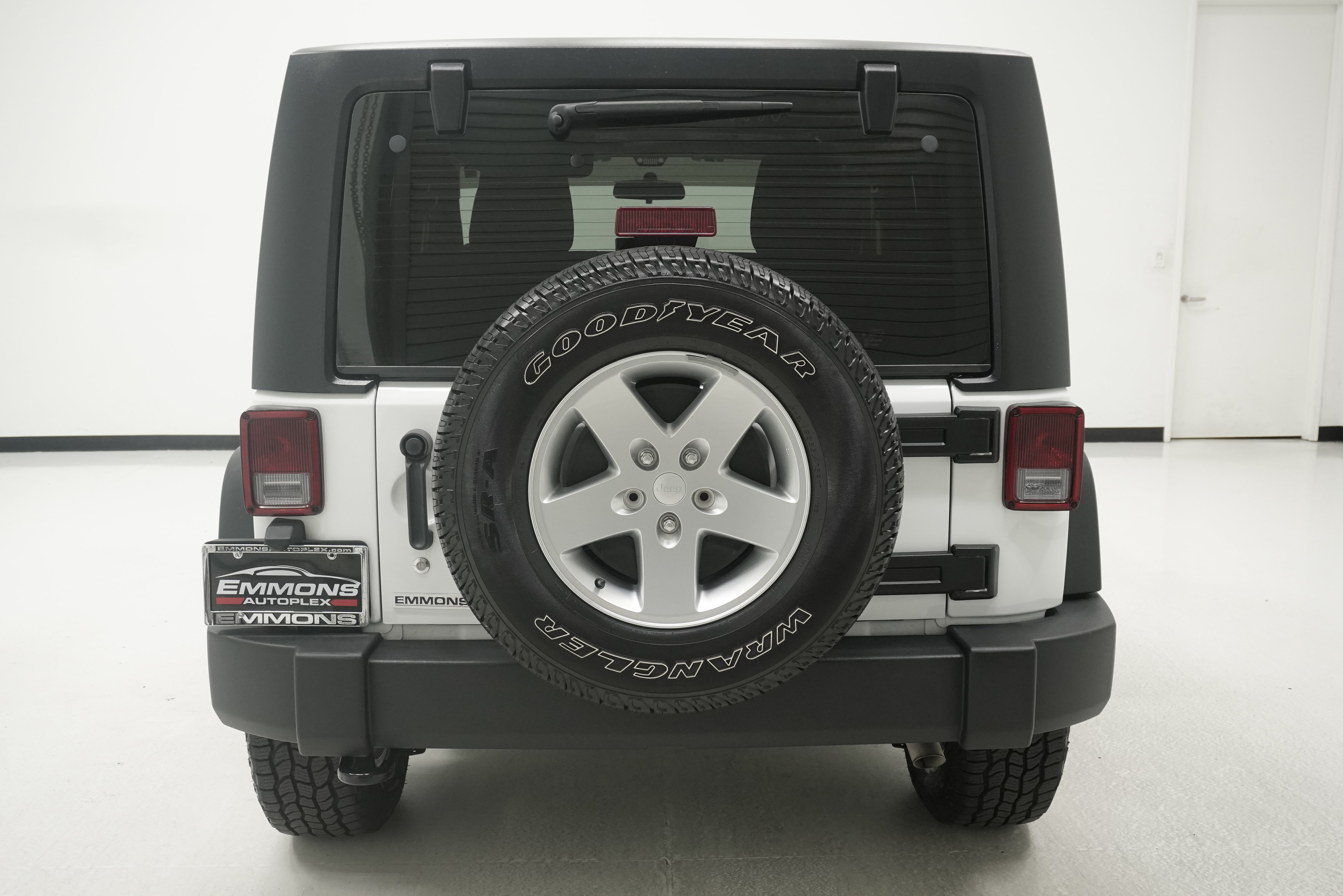 Used 2012 Jeep Wrangler Sport AWD/4WD image 5
